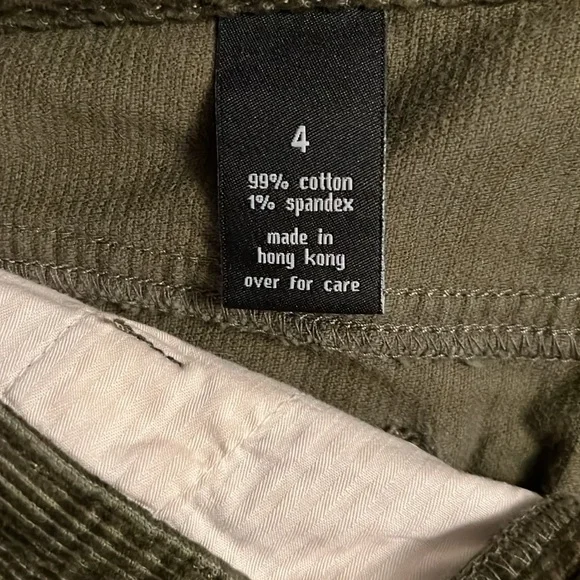 The Limited Women’s dark green or olive colored corduroy pants crew fit size 4 - Picture 7 of 10